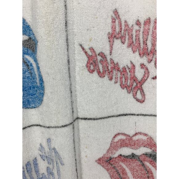 Vintage The Rolling Stones Beach Towel Red Blue Graphic Print *AS IS FLAWS - Picture 6 of 8
